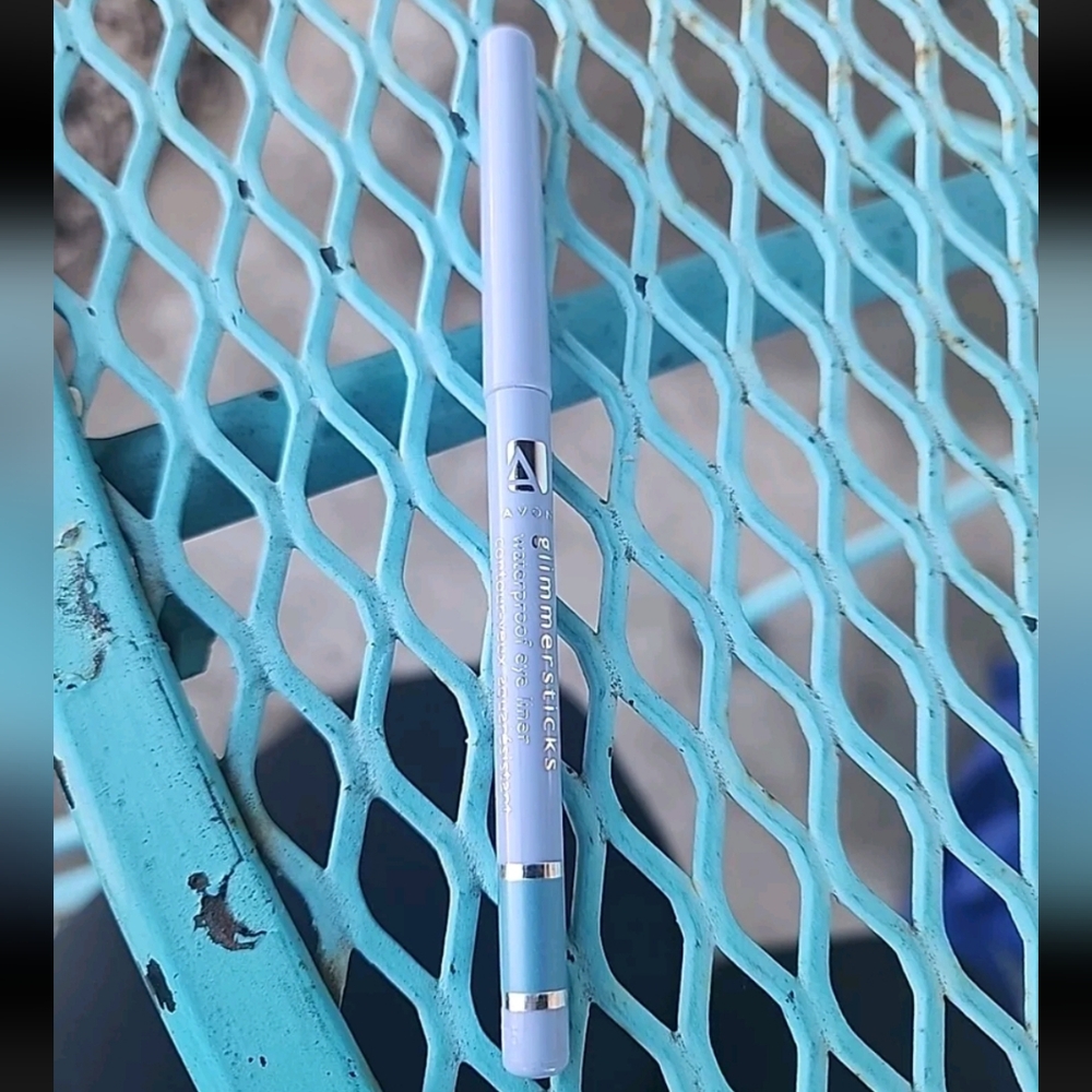 Avon Glimmersticks Waterproof Eyeliner Caribbean Blue